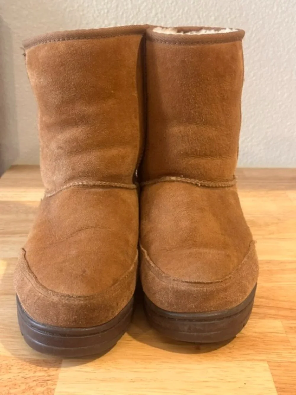 UGG 3Oth Anniversary Limited Edition Braided Boots Vintage Brown Very Rare Sz 8